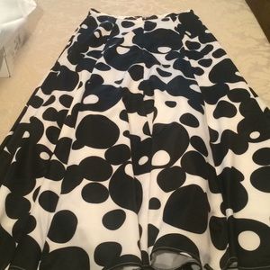 Venus Black/White Big Polka Dot T-Length Skirt